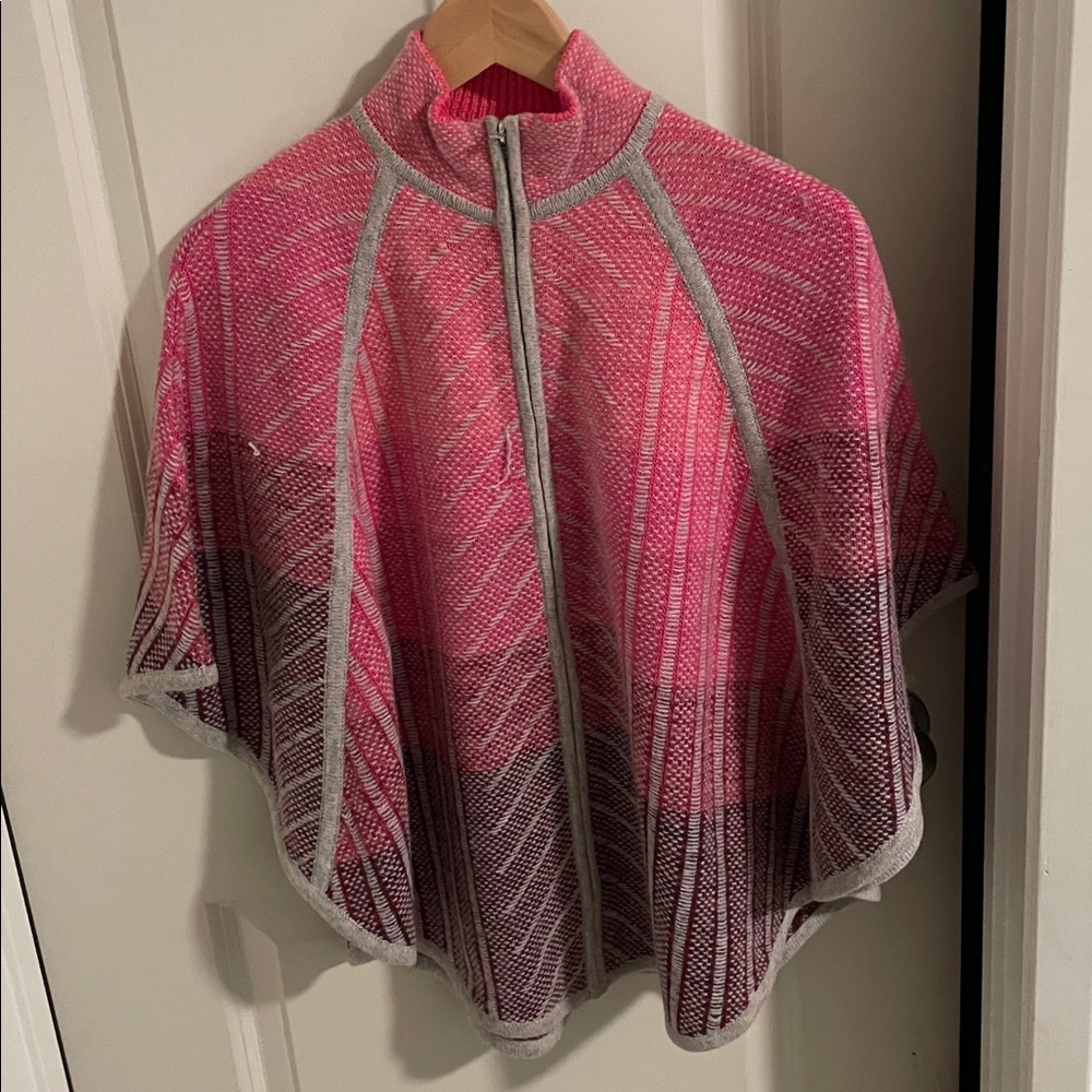 Per Se Pink and Gray Poncho